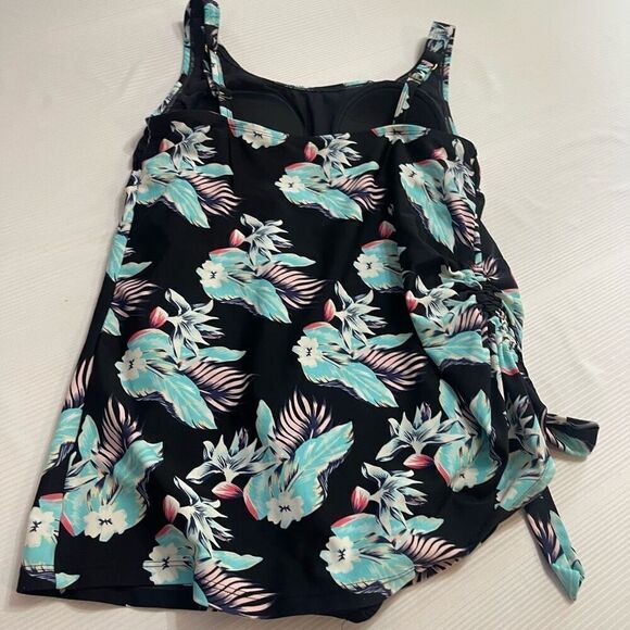 Shore Shapes One Piece Swimsuit Bathing Suit Size 12 - Picture 8 of 8